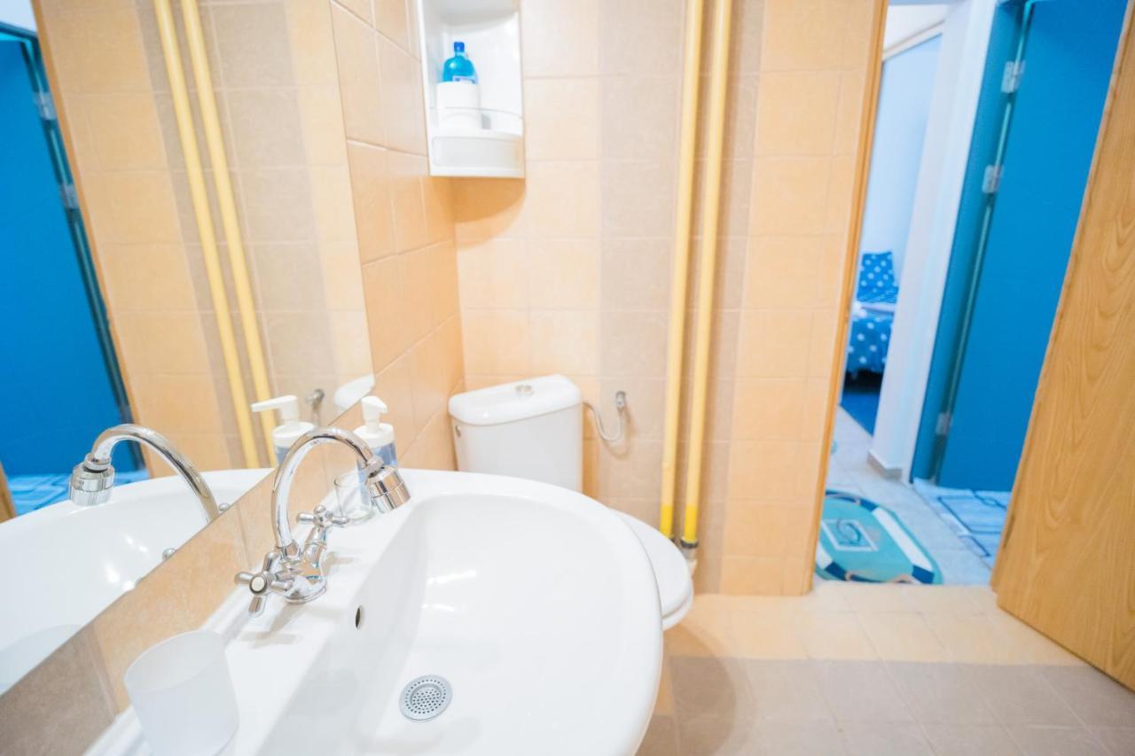 Rustic & Spacious 3Br Apartment بوخارست المظهر الخارجي الصورة